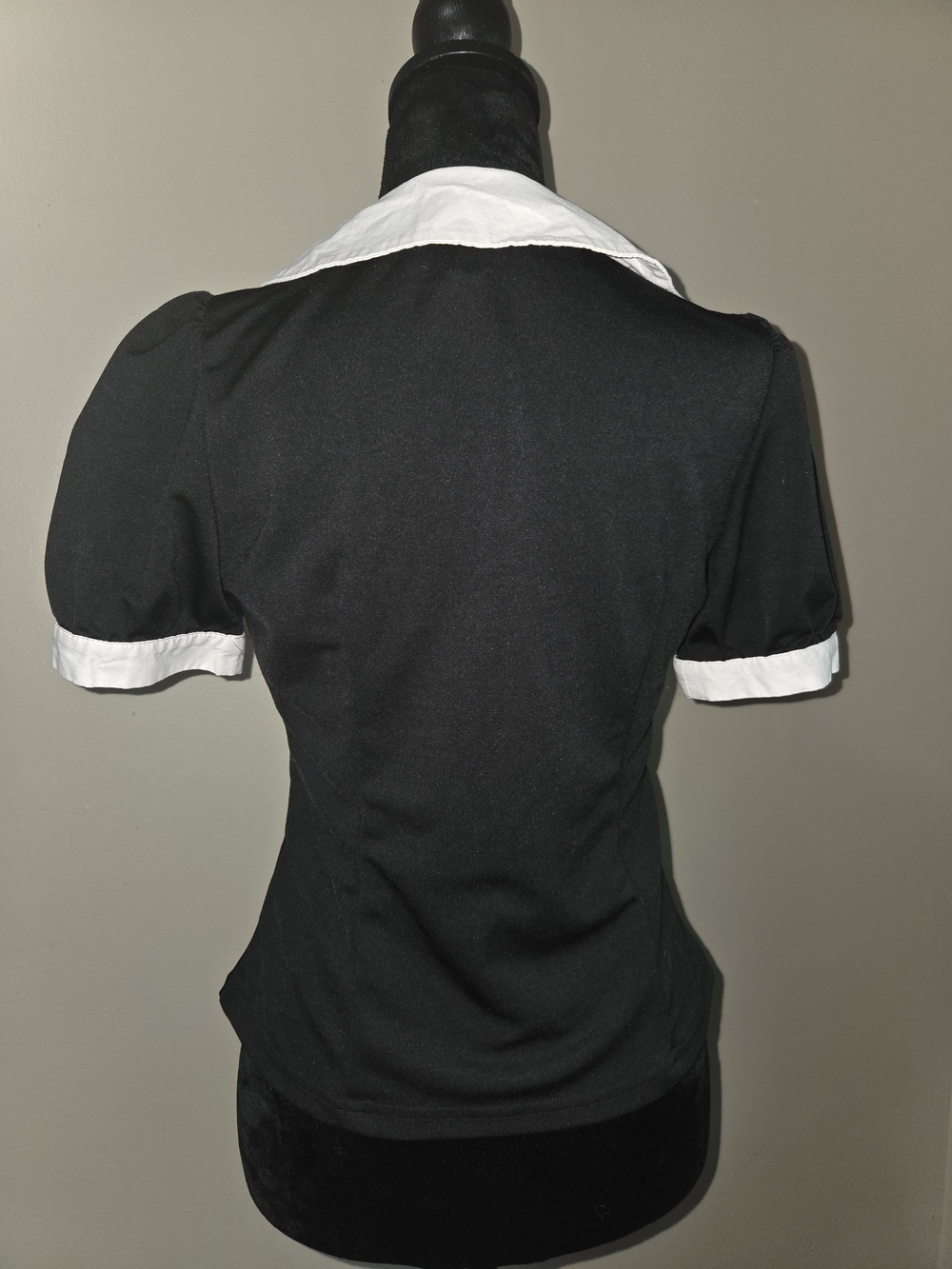 Black Puff Sleeve Blouse with White Spiderweb Embroidered Peter Pan Collar - Picture 7 of 9